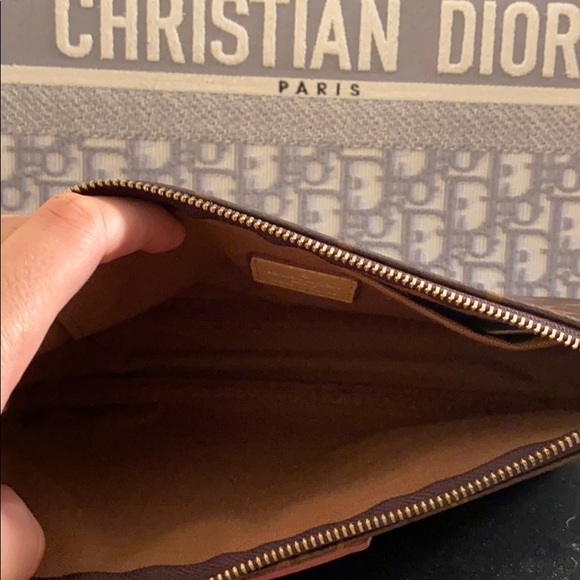 Louis Vuitton Zip Pochette - Picture 3 of 5